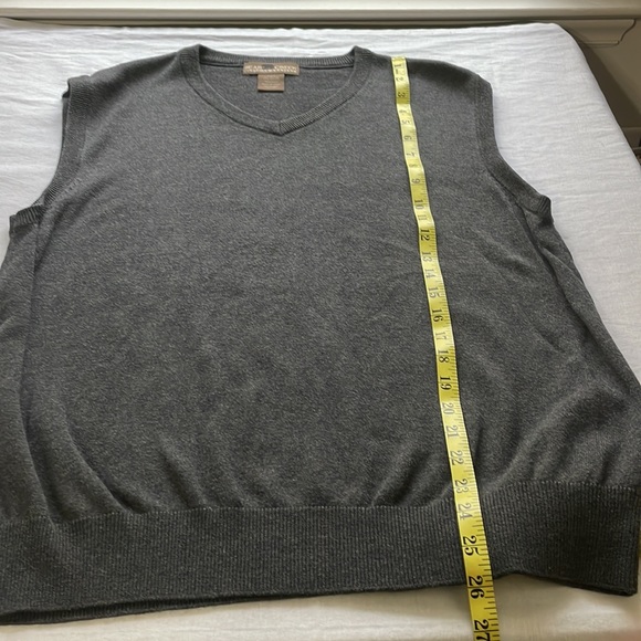Bear Creek Sweater Vest - large - Picture 6 of 10